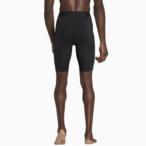 Spodenki adidas TECHFIT SHORT HP0618